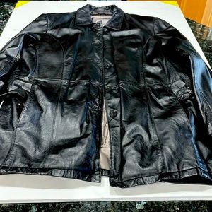 Wilson leather men’s XL jacket.  In excellent shape.